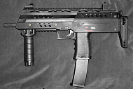 Обзор страйкбольного пистолета-пулемета WE SMG-8